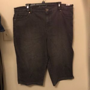 Gloria Vanderbilt Skimmers